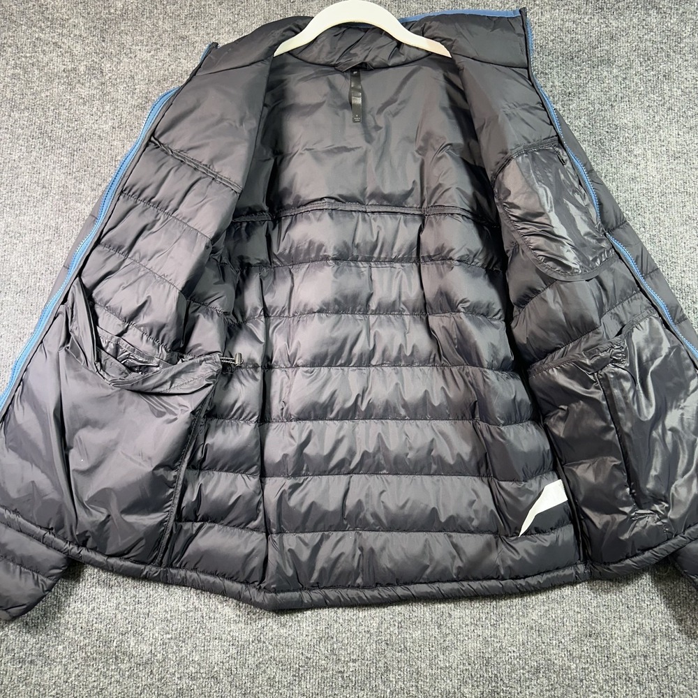 Fabletics The Packable Nylon Puffer Jacket Men's Medium Black Lightweight - Picture 4 of 11
